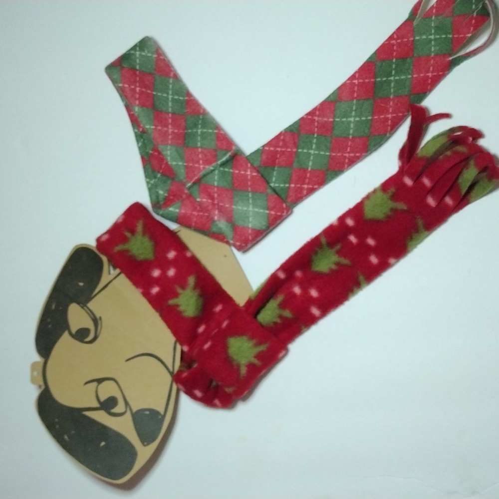 Grasslands Road Adjustable Doggie Scarves Set of 2 in Plaid & Spruce Print NWT